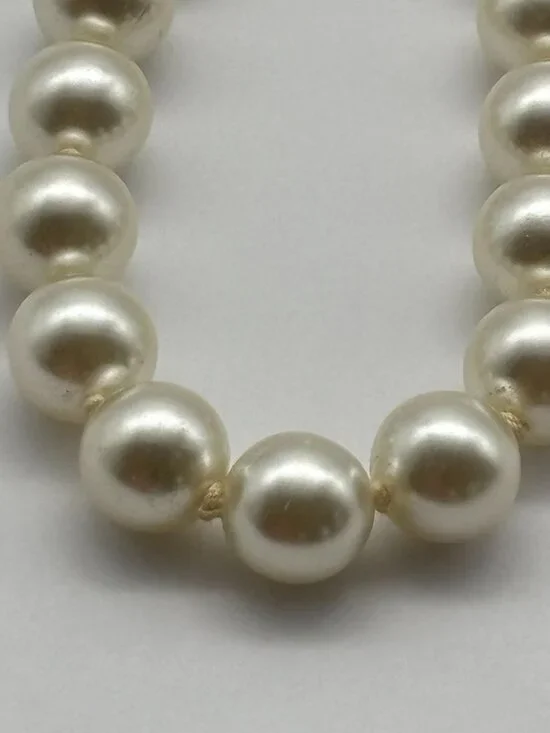 Vintage 12mm Faux Pearl Necklace/Choker Adjustable Length Marked "Japan" on Hook - Picture 14 of 14